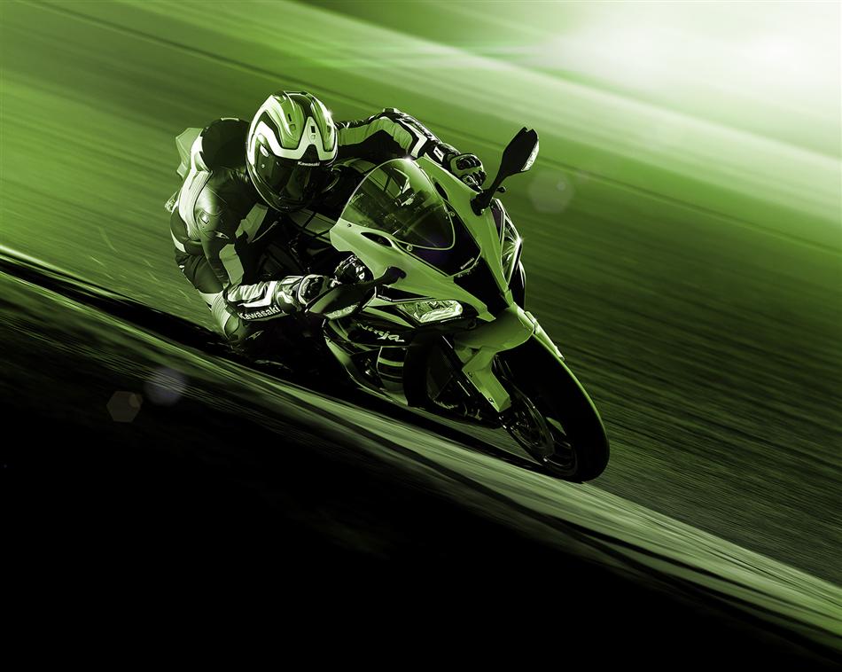 Kawasaki ZX10R 2016 et ZX10RR 2017 - Page 6 16MY_Ninja%20ZX-10R_Campaign_shot15