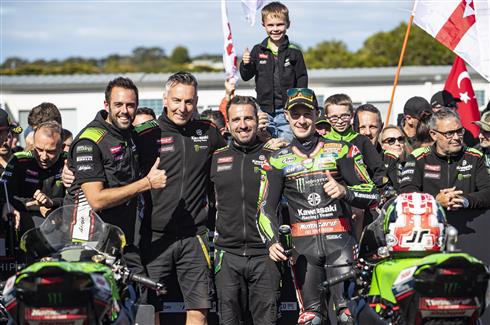 Rea Wins As Lowes Takes Another Podium