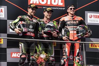 Lowes And Rea Share Sunday Race Wins For KRT 