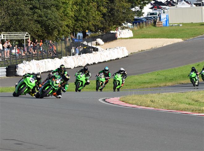 Kawasaki Ninja ZX-4RR Cup 2025: Zweite Auflage des Nachwuchsförderprogrammes von Kawasaki Deutschland