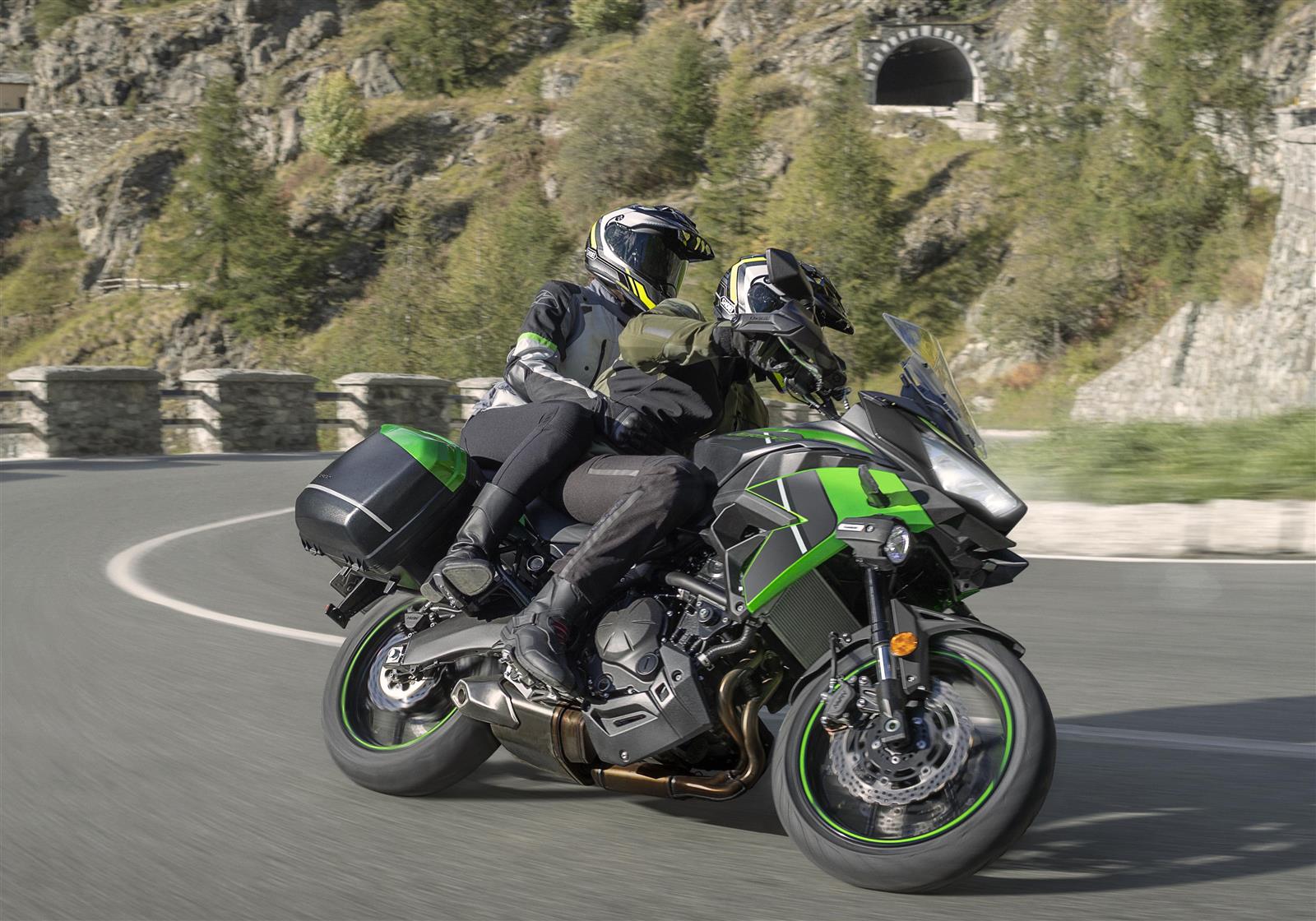 Versys 650 MY 2024 Kawasaki Sverige