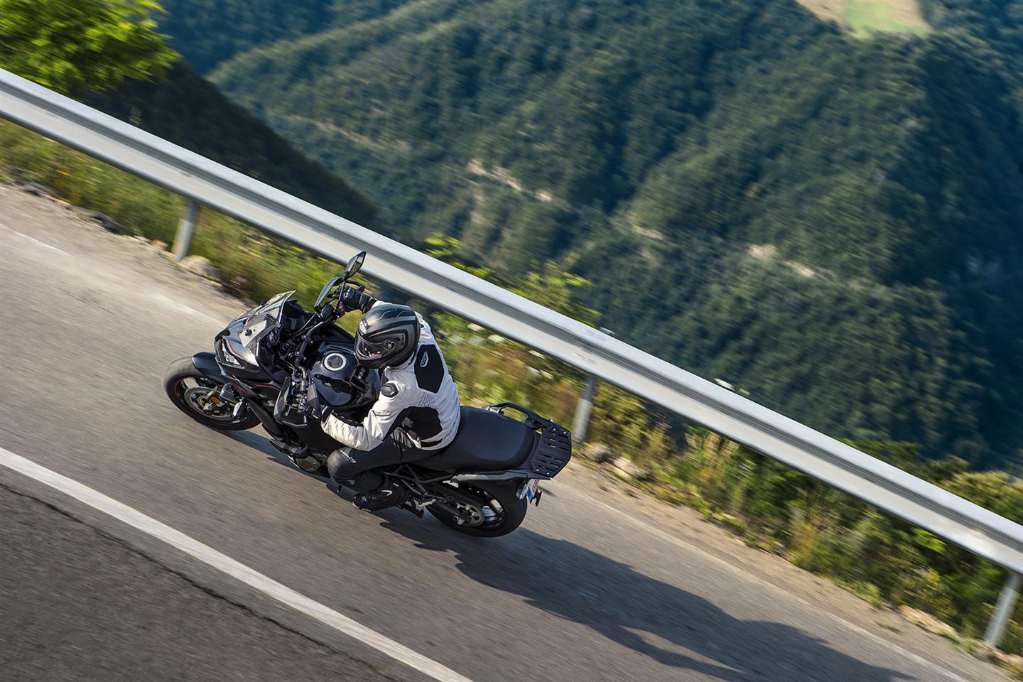 kawasaki versys 1000 grand tourer 2017
