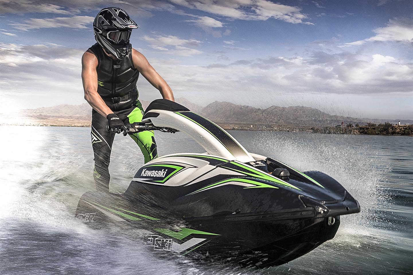 Сузуки sx r