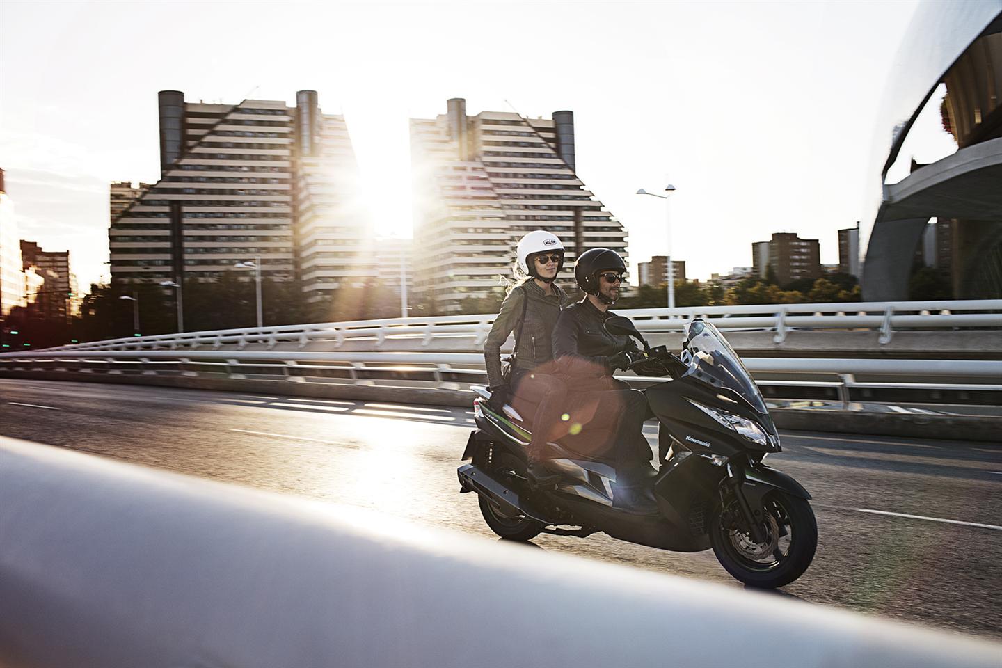 J125 MY 2016 - Kawasaki United Kingdom