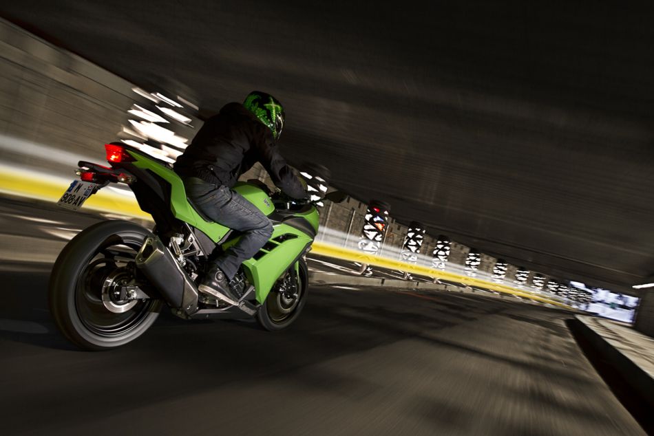2014 ninja 300 plastics