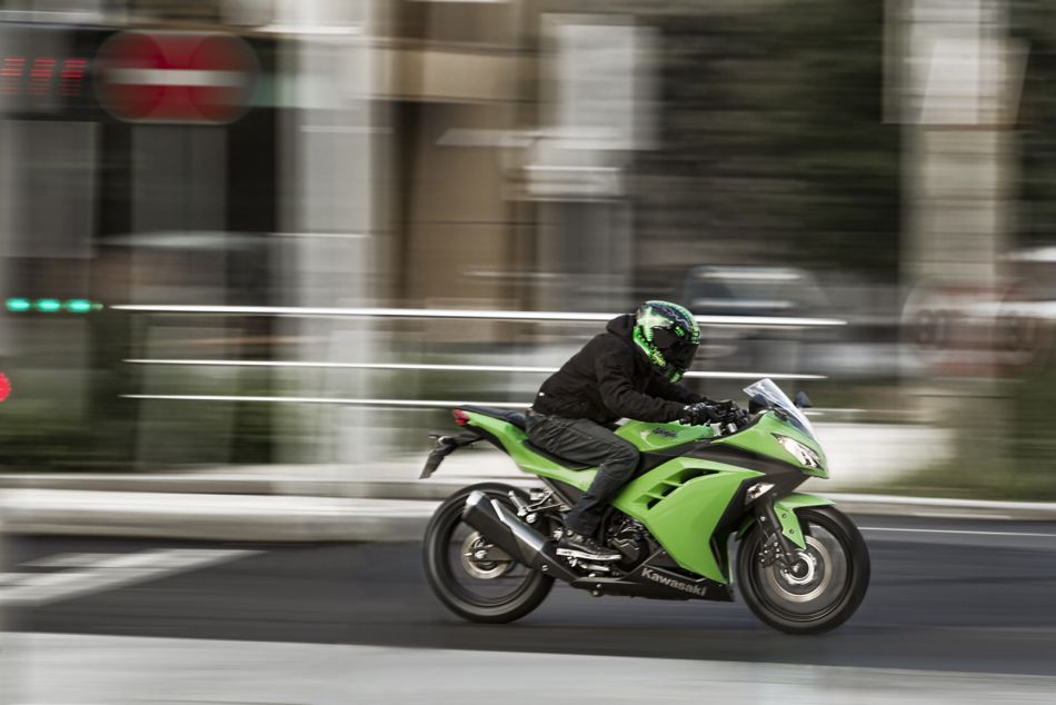 2014 ninja 300 plastics
