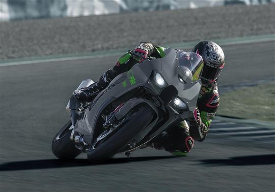 Ninja ZX-10RR MY 2025 - Kawasaki Polska