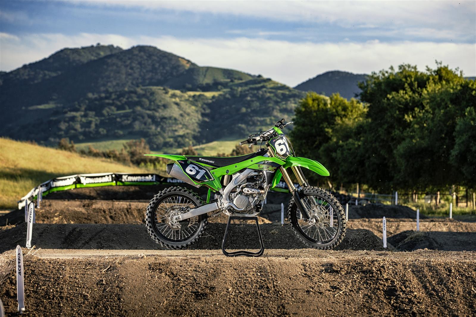 “Most powerful yet” Kawasaki KX250 unveiled for 2020 model year