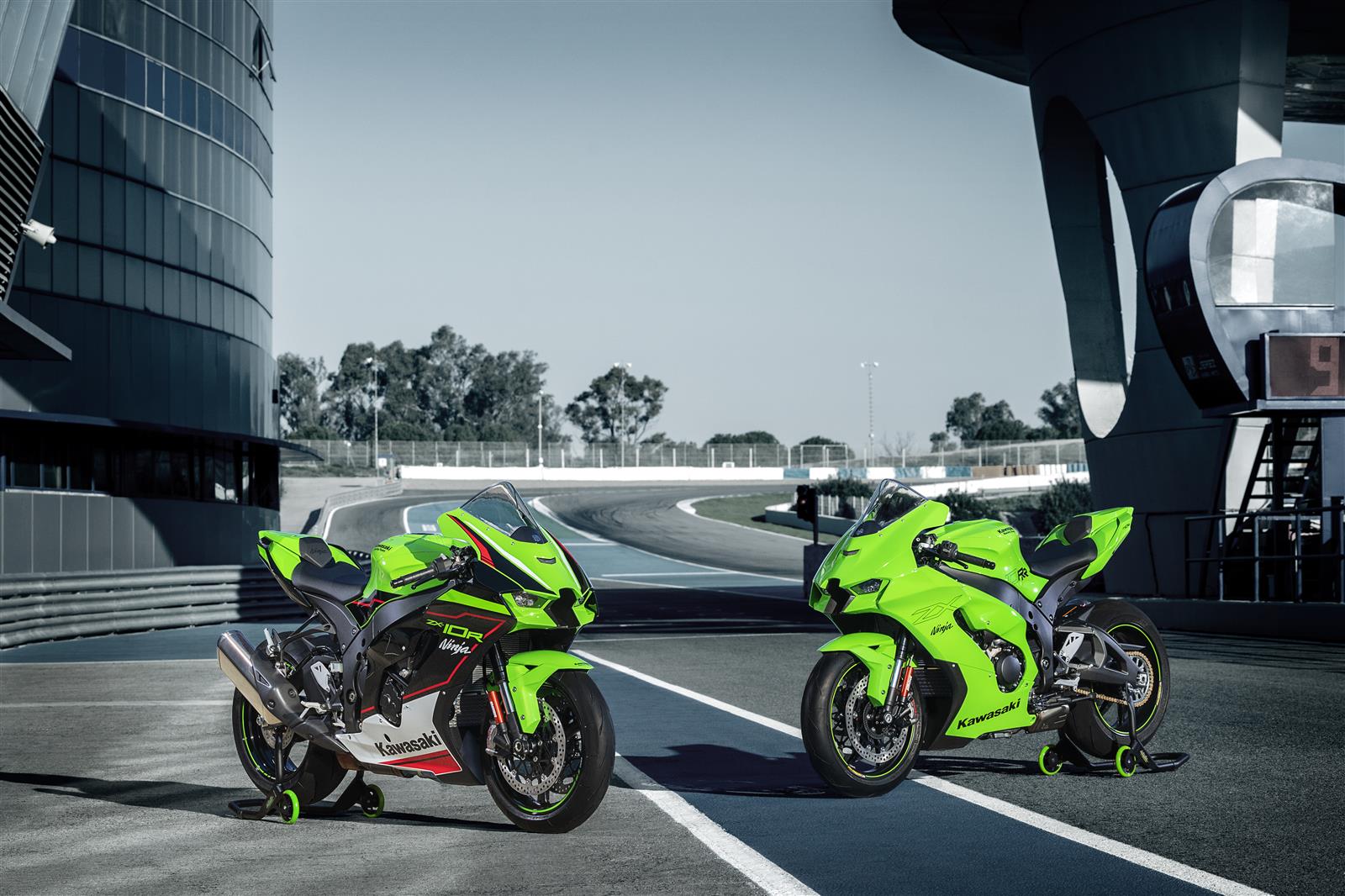 2022 Ninja ZX-10R and ZX-10RR: From A to Z