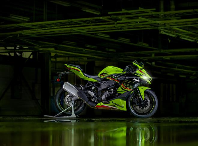 Kawasaki apresenta a nova supersport de quatro cilindros – a Ninja ZX-4R