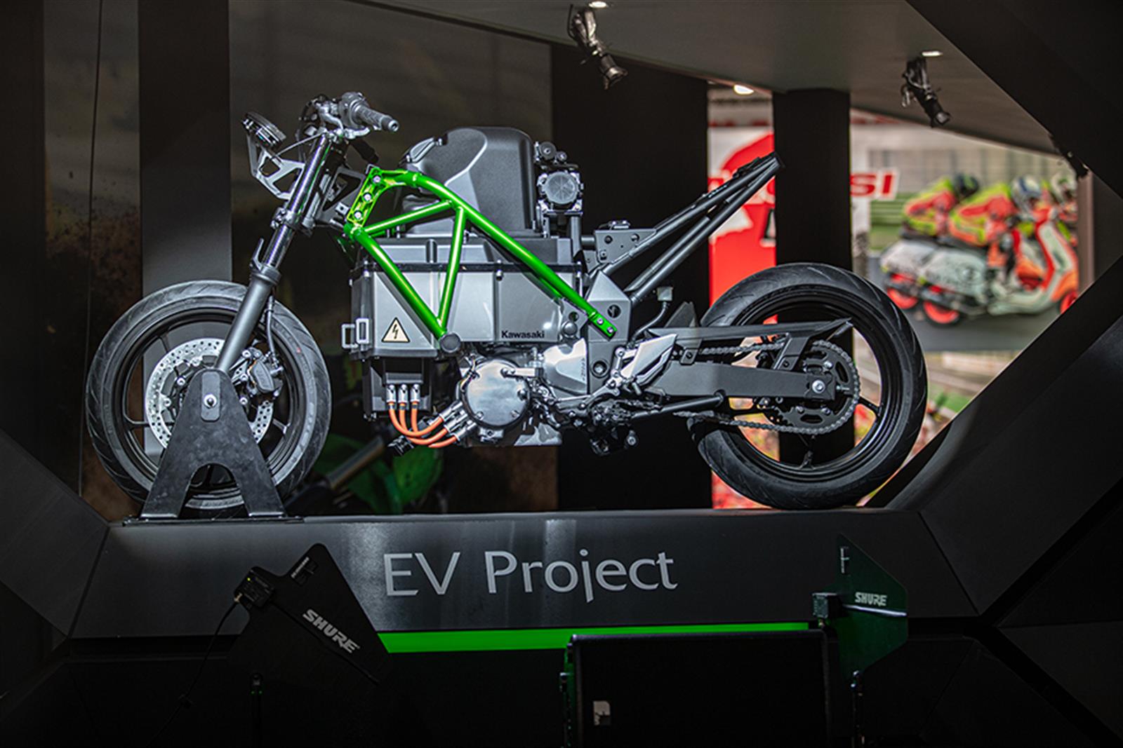 Electric powered bike unveiled by Kawasaki