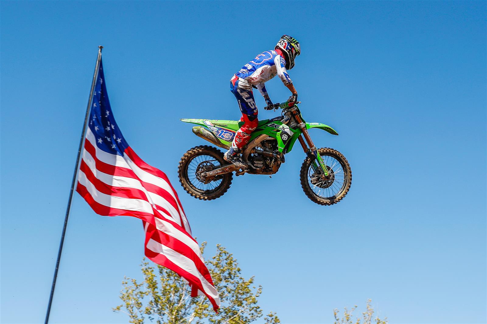 Curated visual reference: Visual Reference: Kawasaki Motocross Racing