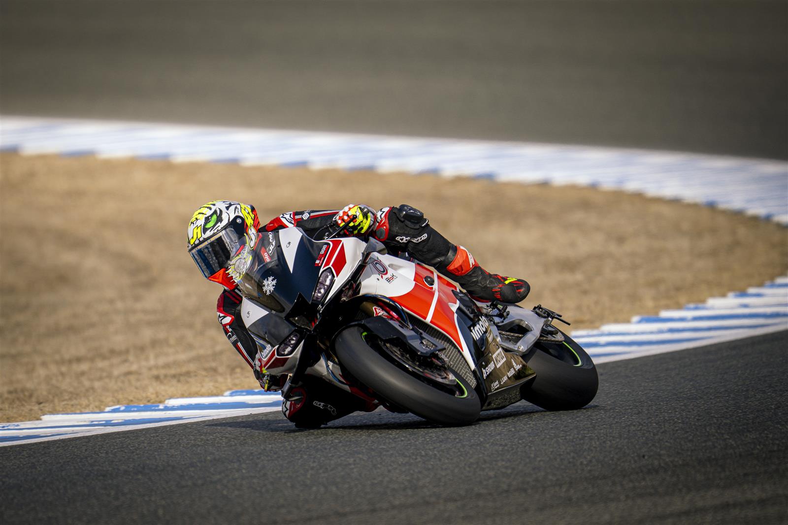 Track Action Racing Club Jerez Test Ends 2025 On-Track Action