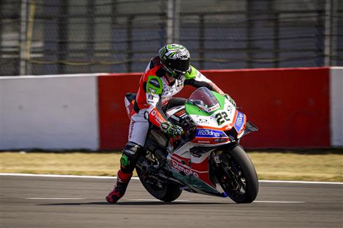 Hot Conditions At Home See Lowes Third Fastest