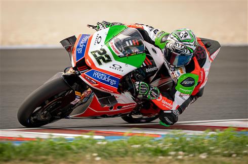 Top Six For Lowes On Balaton Park Debut