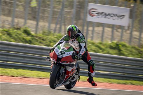 Lowes Takes Fifth Place In Final Cremona Race