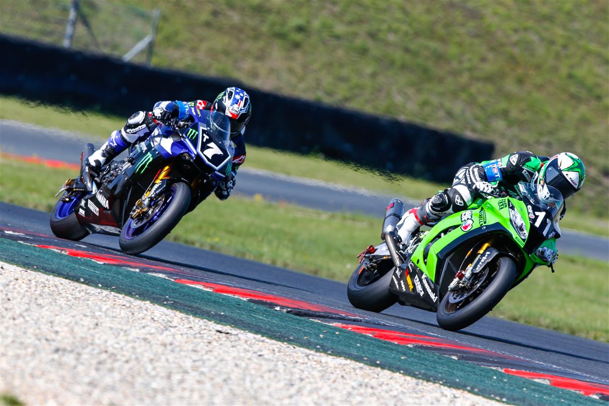 Team Kawasaki Src And Bolliger Kawasaki Knocked From Victory S Path In