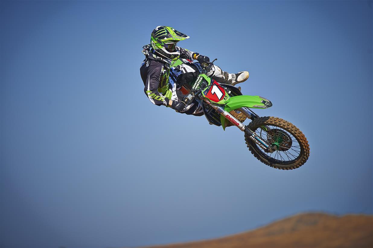 Kawasaki confirms MX and Supercross signings with Ryan ...