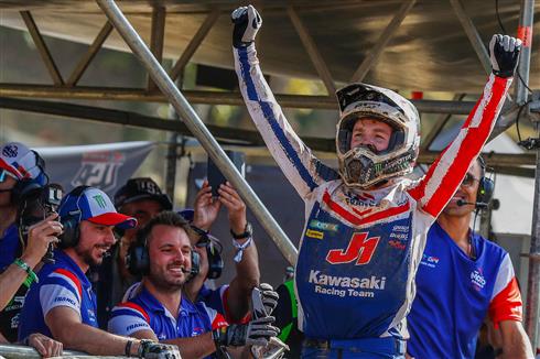 Romain Febvre and Team France win the Nations