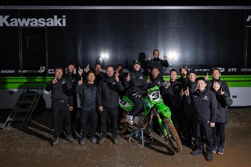 Japan celebrates Romain Febvre