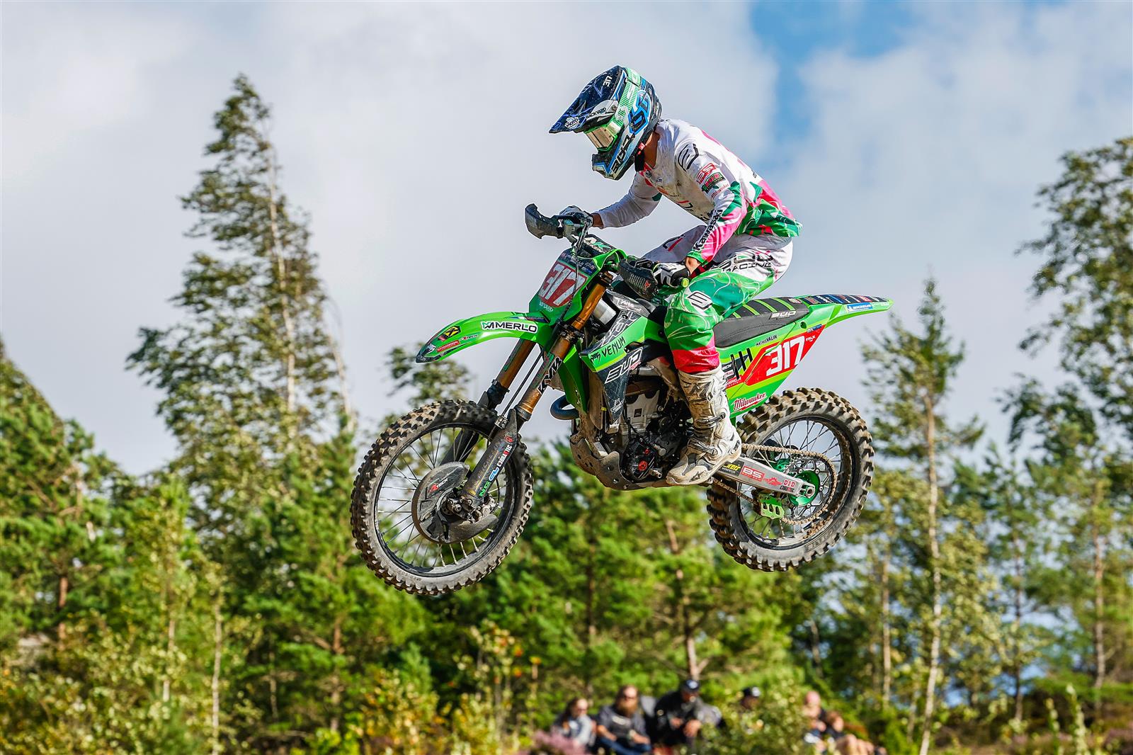 kawasaki racing dirt bikes