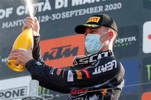 Roan van de Moosdijk returns to the podium