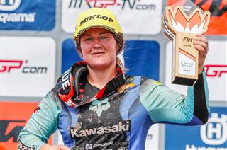 Courtney Duncan ends the season with a podium