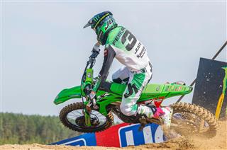 A battling sixth for Romain Febvre in Finnish Quali