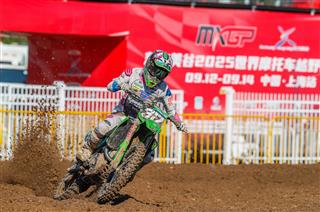 A moto ninth for Mathis Valin