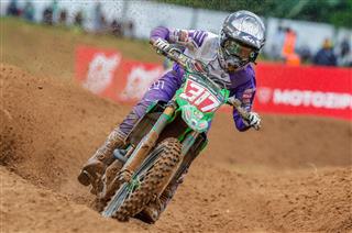 Mathis Valin keeps the red plate in Latvia