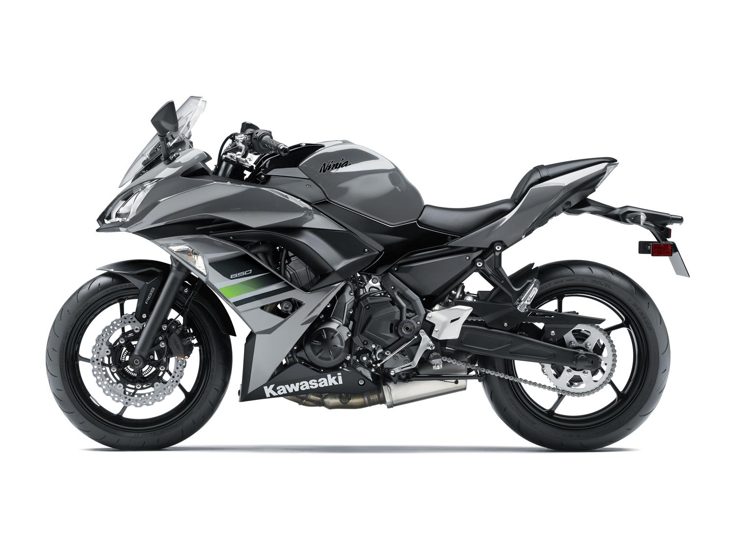 Les Ninja 650 et Z650 dévoilent leurs nouveaux coloris