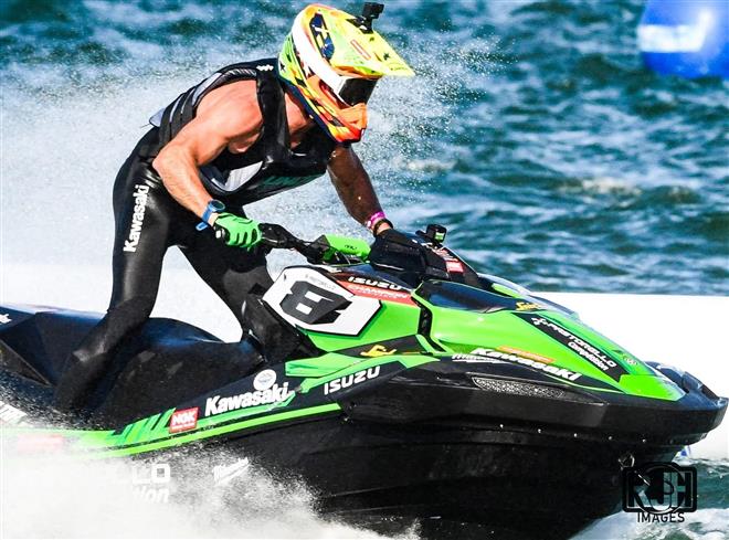 Podiums et performances : les Pastorello confirment à Havasu
