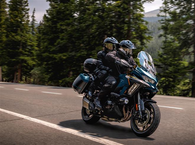 Kawasaki introduceert nieuwe kleuren voor de 2026 Versys 1100