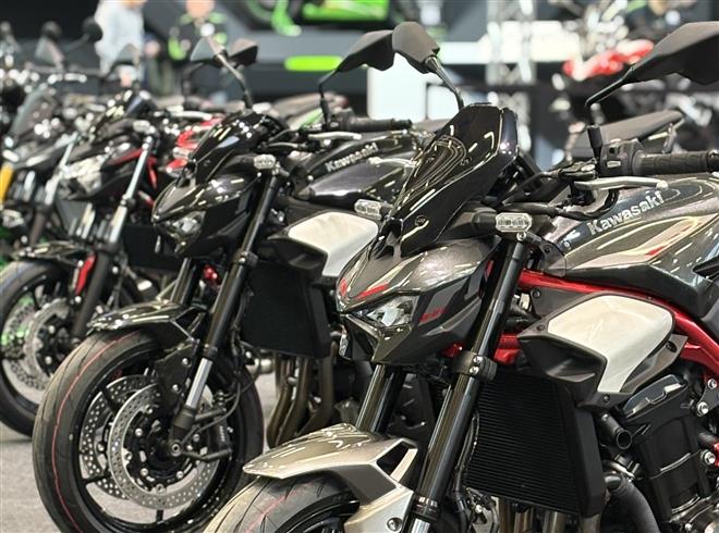 Kawasaki predstaví na MOTOCYKEL BRATISLAVA vzrušujúce modely na rok 2025. Navštívte nás v hale B0, stánok č. 4 | 13.-16. marca 2025.